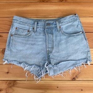 Levi’s Short